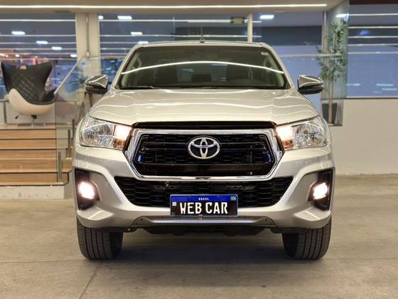 TOYOTA HILUX 2.7 SRV 4X2 CD 16V FLEX 4P AUTOMÁTICO